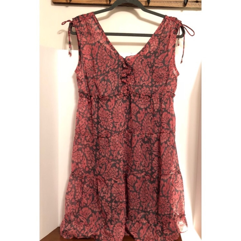 American Eagle Pink and Gray Dress